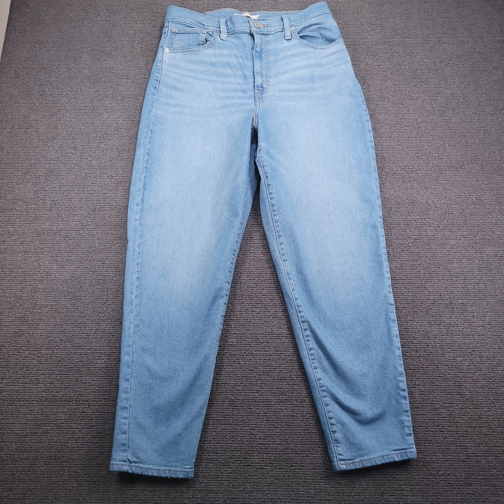 LEVIS Jeans Womens Size 31 High Waisted MOM Light Wash Stretch Denim 31x28
